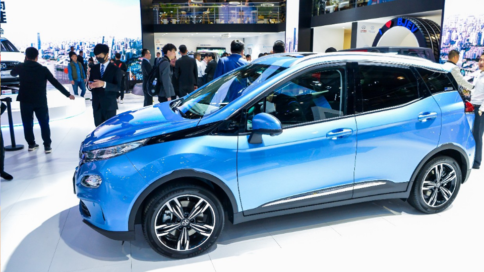 “高新特”創(chuàng)領未來 北汽集團發(fā)布“北京”品牌