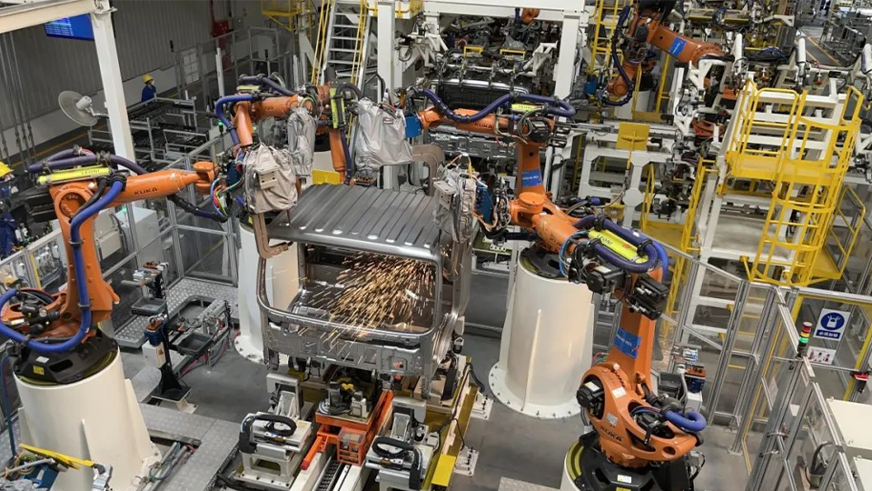 「綠色」升級(jí)，北汽集團(tuán)國(guó)家級(jí)認(rèn)證+4！