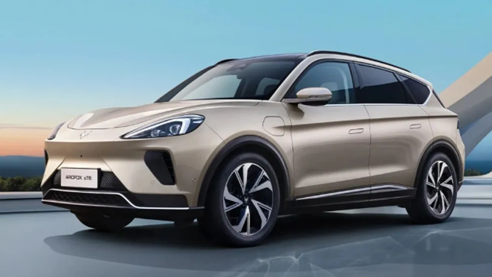 極狐 阿爾法T6正式上市｜官方指導價19.58萬元！